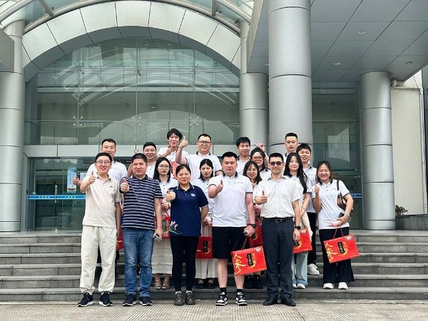 【动态九游会·J9】上海康管家健康管理团队一行莅临公司参观学习